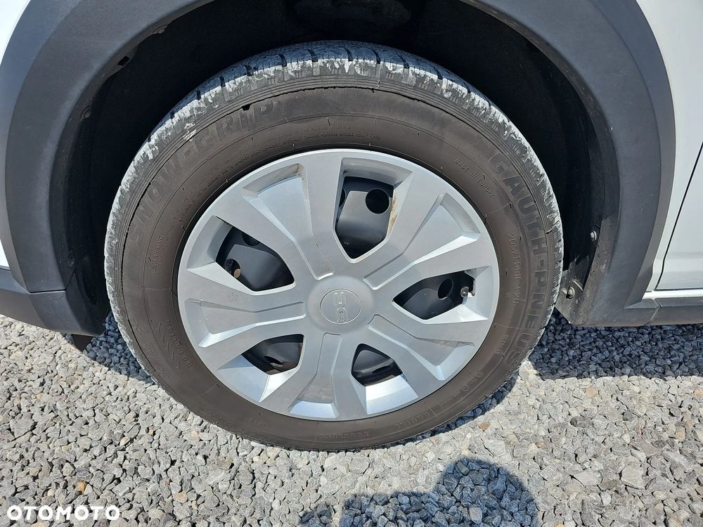 Dacia Jogger 1.0 TCe Essential 7os - 9