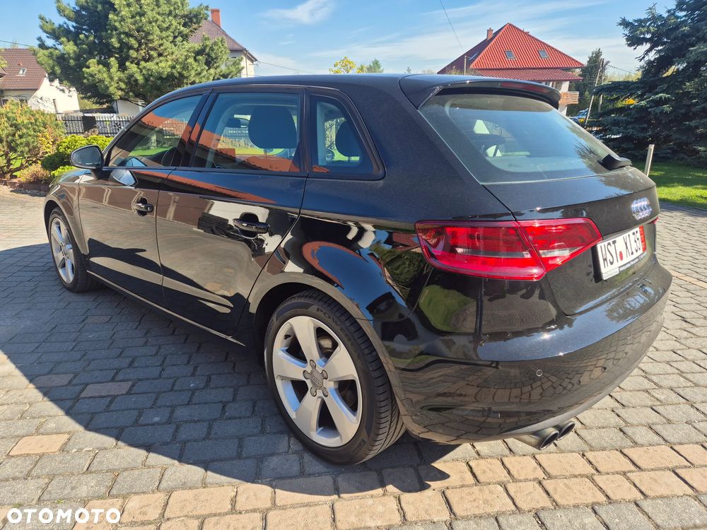 Audi A3 Sportback 1.4 TFSI Attraction - 6