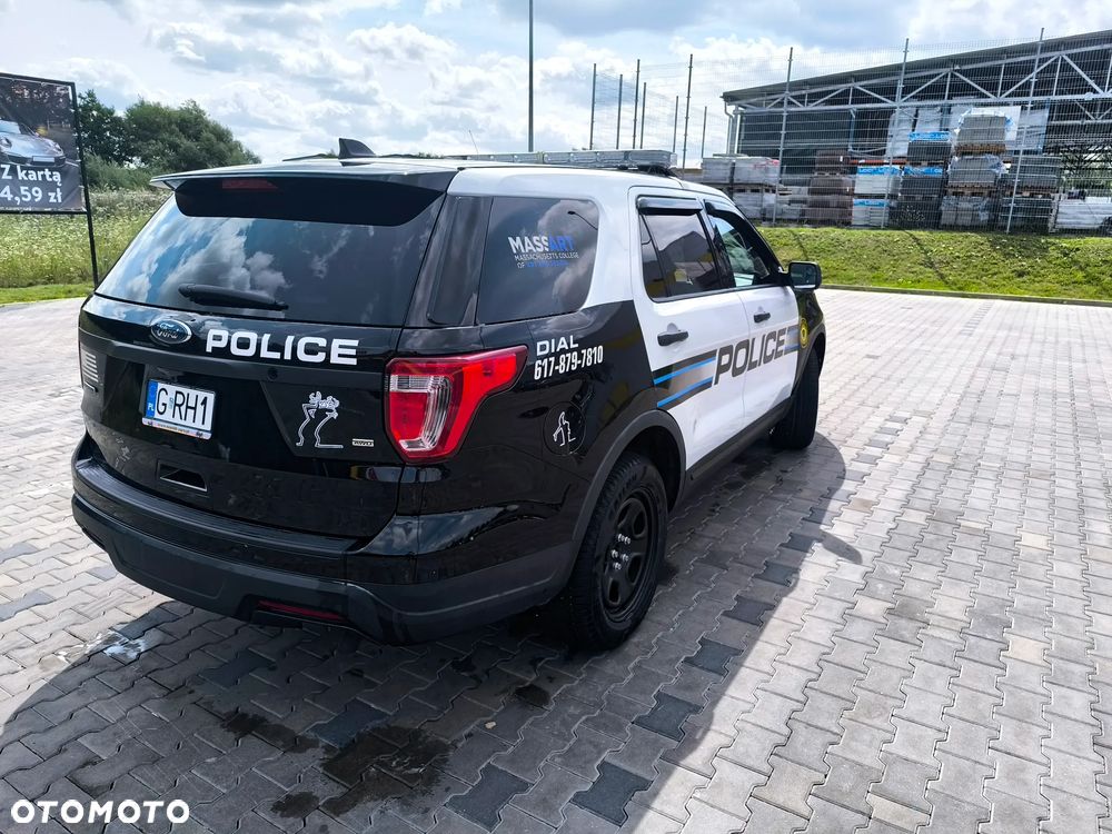 Ford Explorer - 5