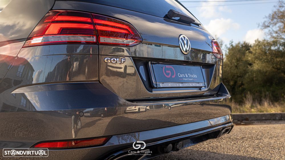 VW Golf Variant 2.0 TDi R-Line - 10