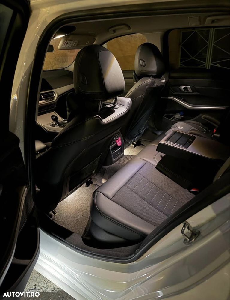 BMW Seria 3 318d AT MHEV - 8
