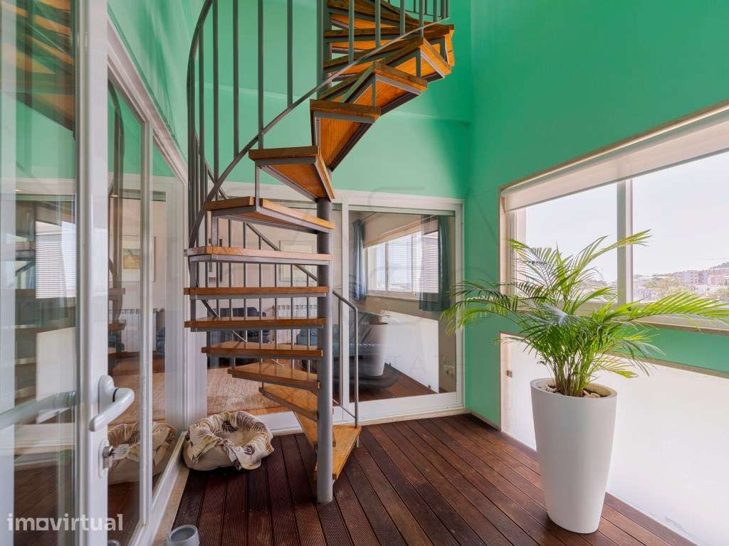 Exclusivo T3 Duplex com Terraço Privativo, Jacuzzi e Ginásio no Con... - Grande imagem: 5/28