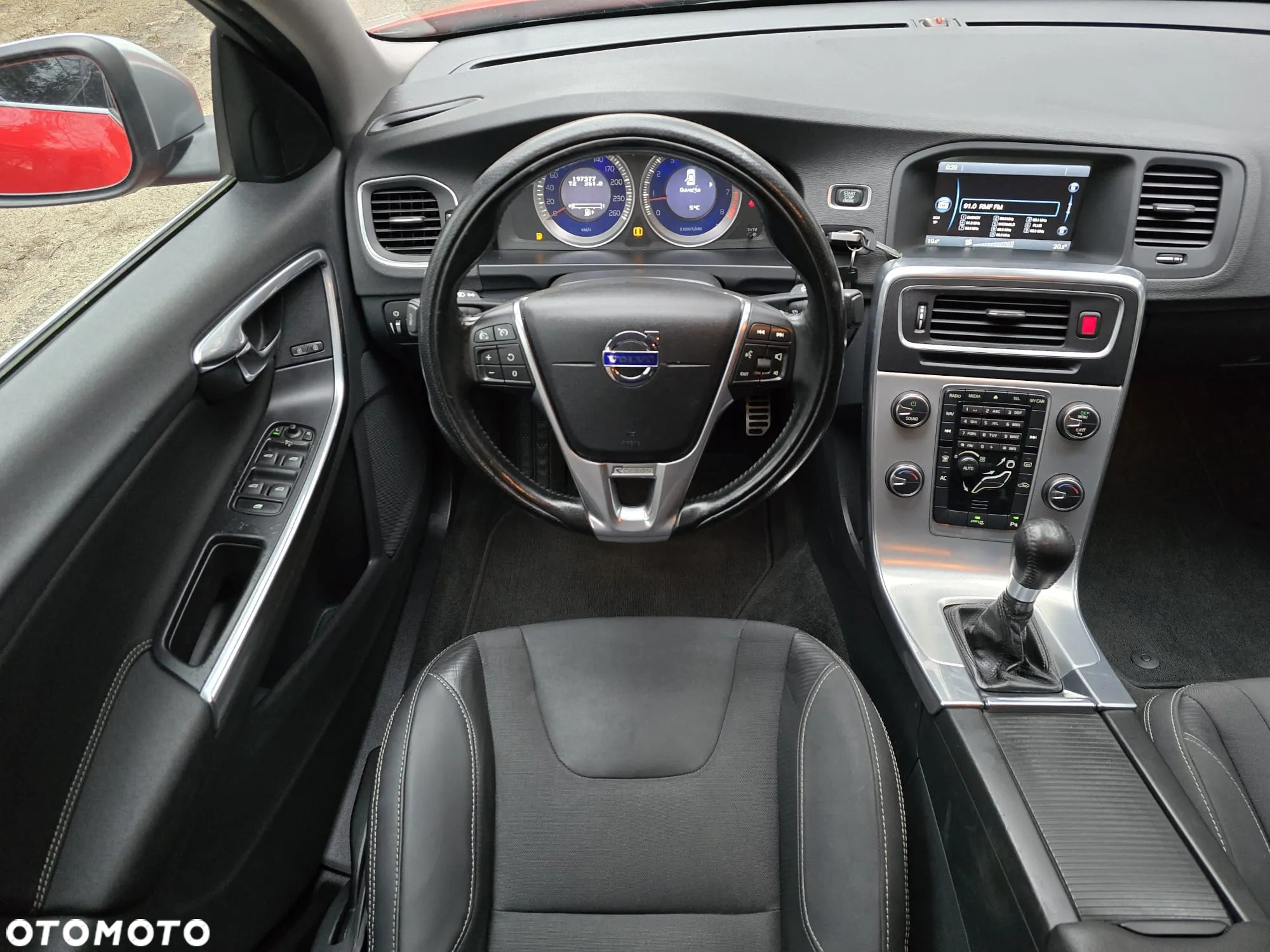Volvo S60 T4 R-Design Momentum - 6
