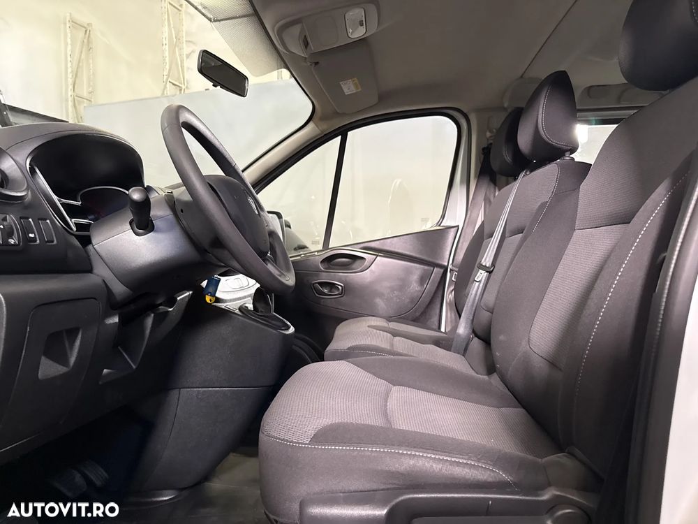 Renault TRAFIC - 20