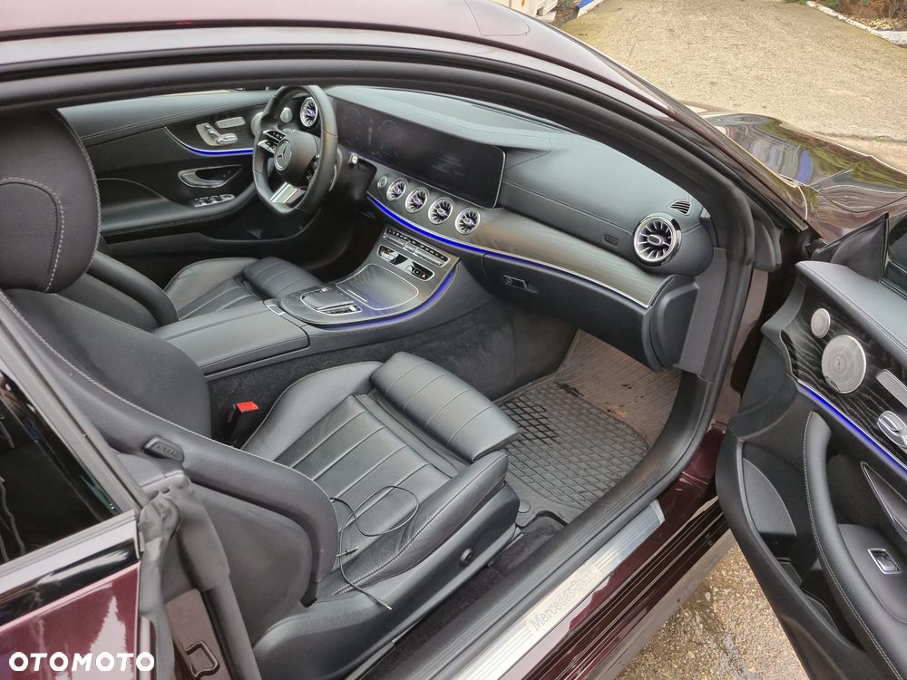 Mercedes-Benz Klasa E 300 Avantgarde - 15