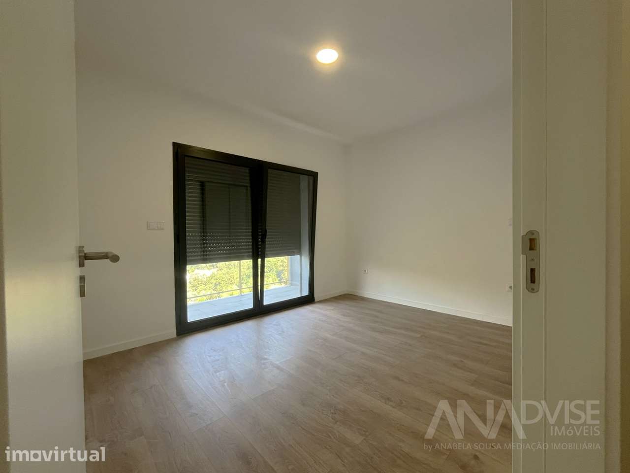 Apartamento T1 Venda em Viseu,Viseu - Grande imagem: 2/11
