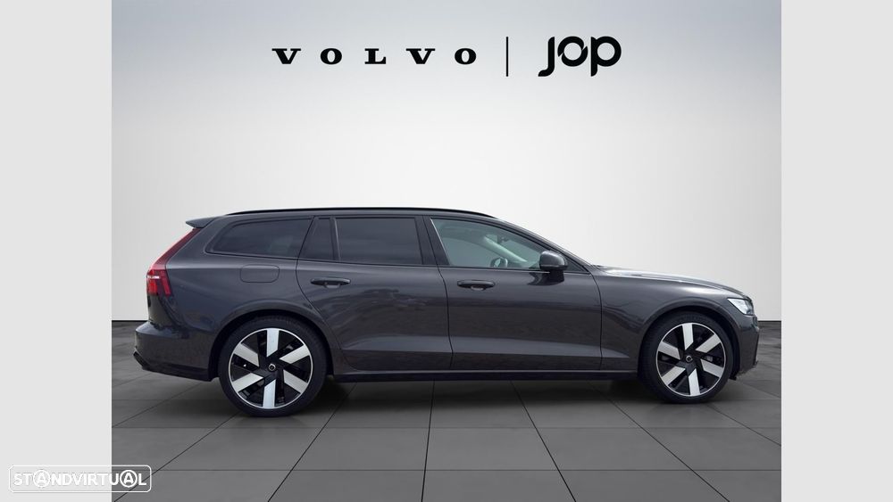 Volvo V60 2.0 T6 AWD TE Plus Dark - 6