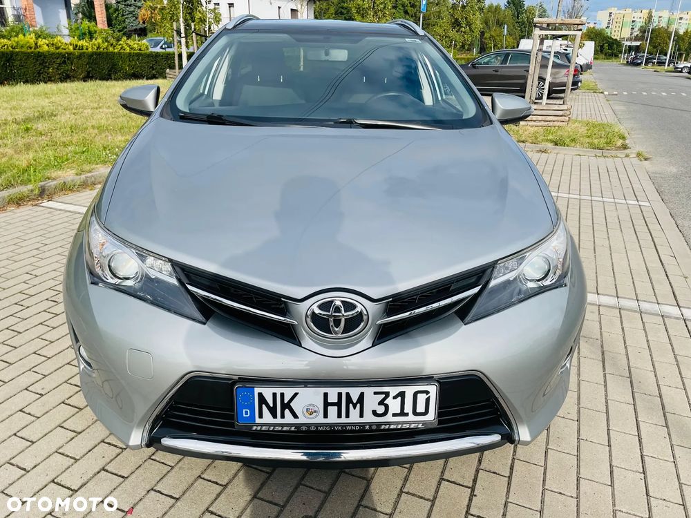 Toyota Auris 1.6 Valvematic Life - 8