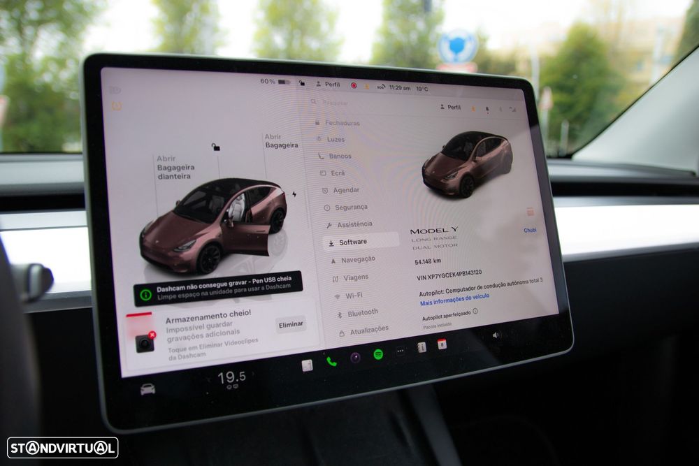 Tesla Model Y Long Range Dual Motor AWD - 10