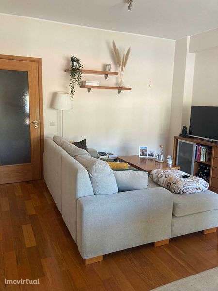 Aluguer de Apartamento T1 Gaia Canelas - Grande imagem: 3/12