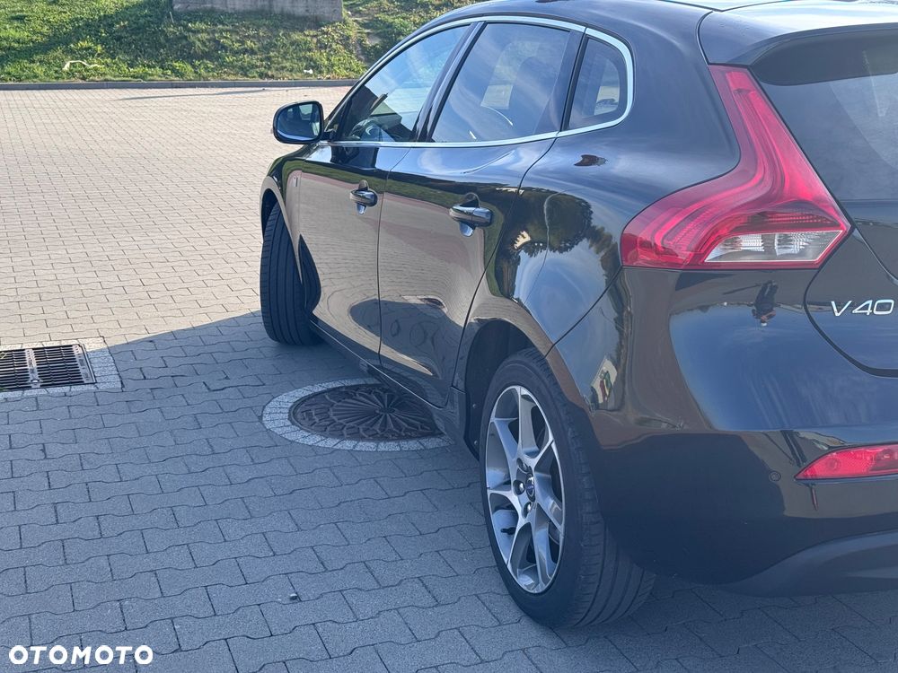 Volvo V40 2015 photo 5
