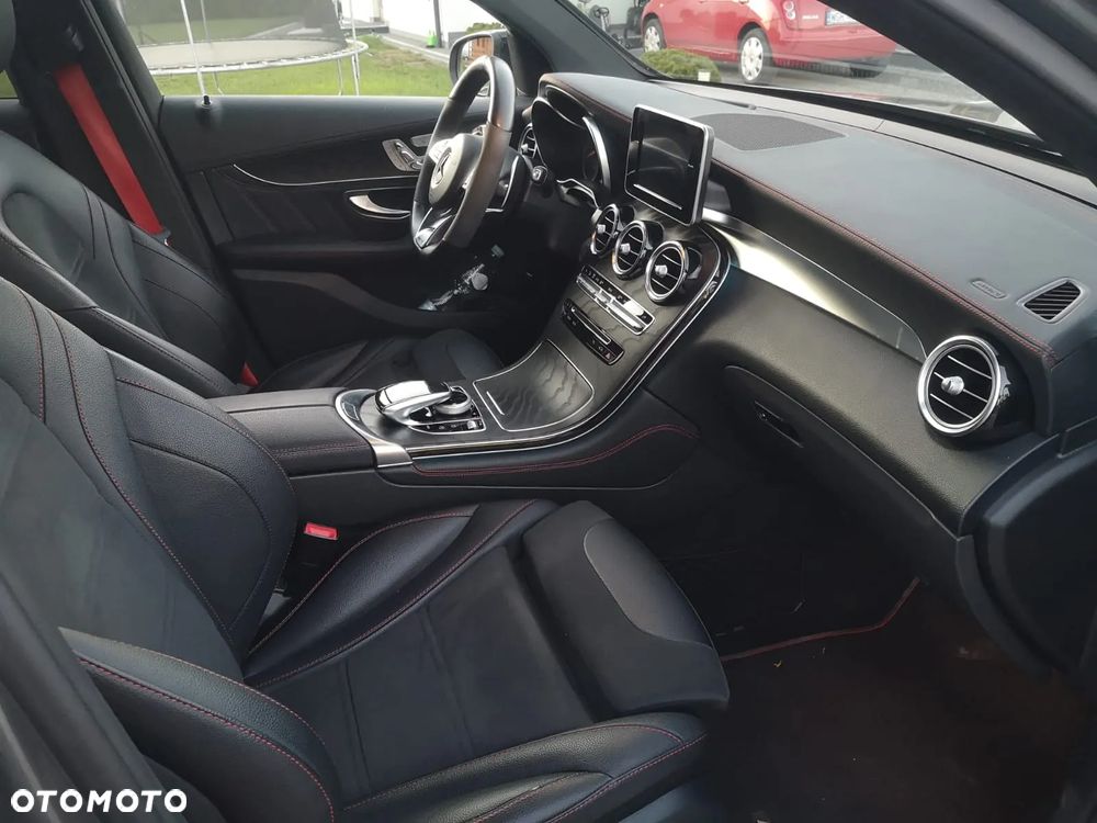 Mercedes-Benz GLC AMG Coupe 43 4-Matic - 18