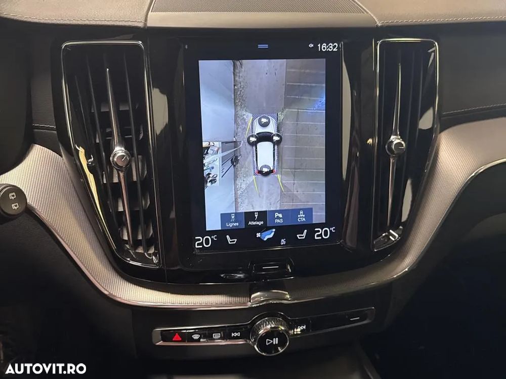 Volvo XC 60 T8 AWD Recharge Geartronic Inscription - 9