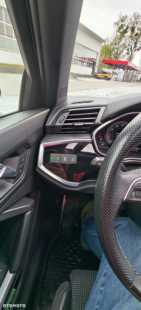 Audi Q3 Sportback 35 TFSI mHEV S-Line S tronic - 20