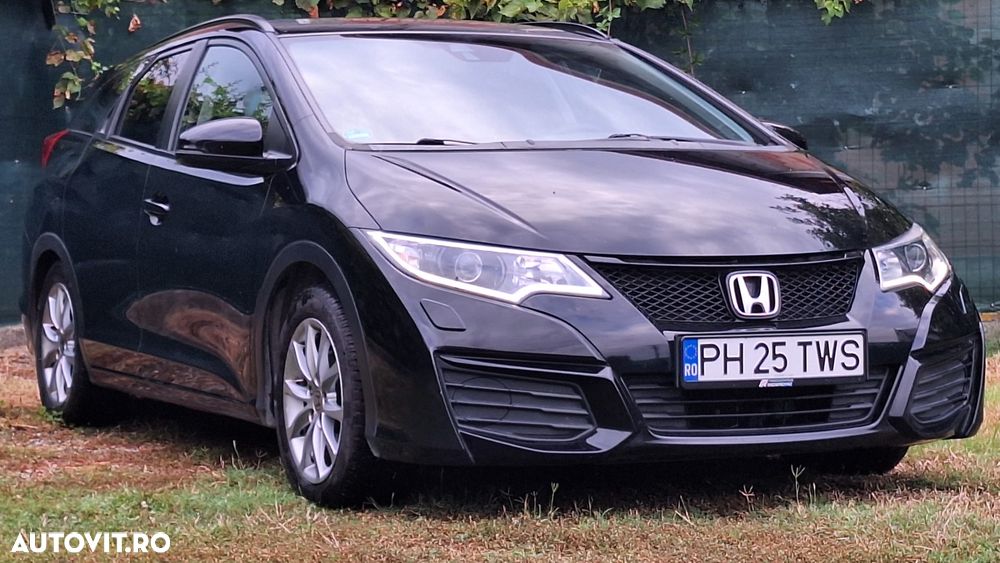 Honda Civic 1.8 i-VTEC MT Lifestyle - 1