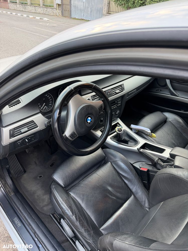 BMW Seria 3 320d - 6