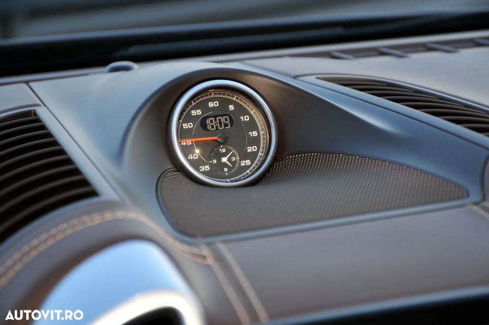 Porsche Cayenne - 17