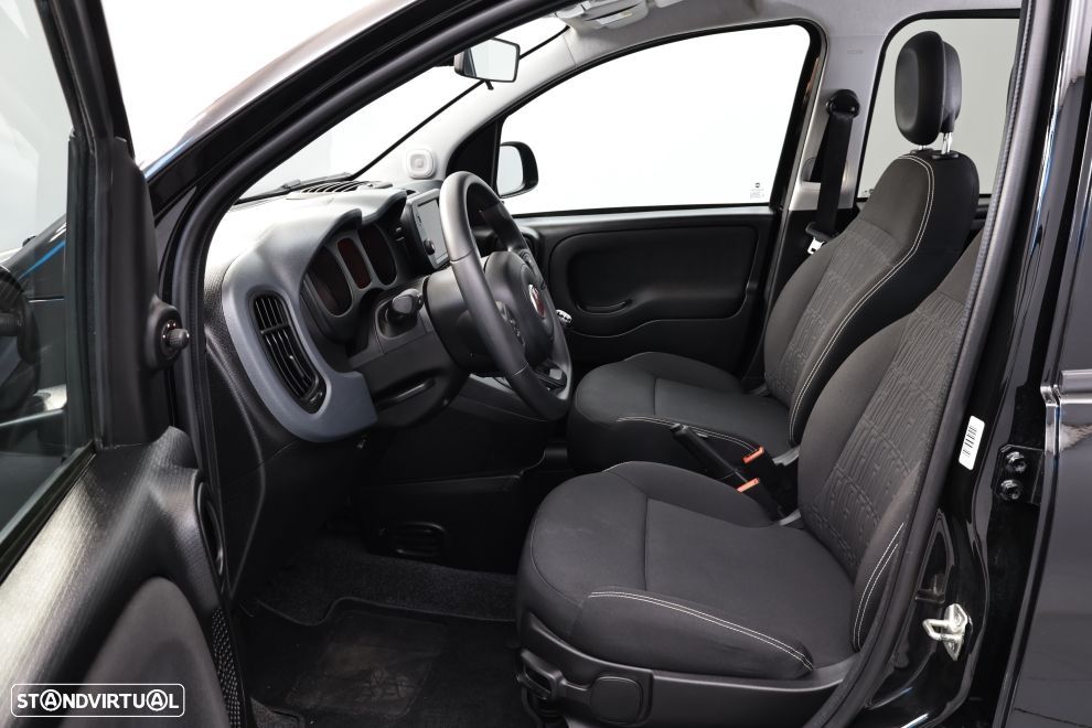 Fiat Panda 1.0 Hybrid Cross - 22