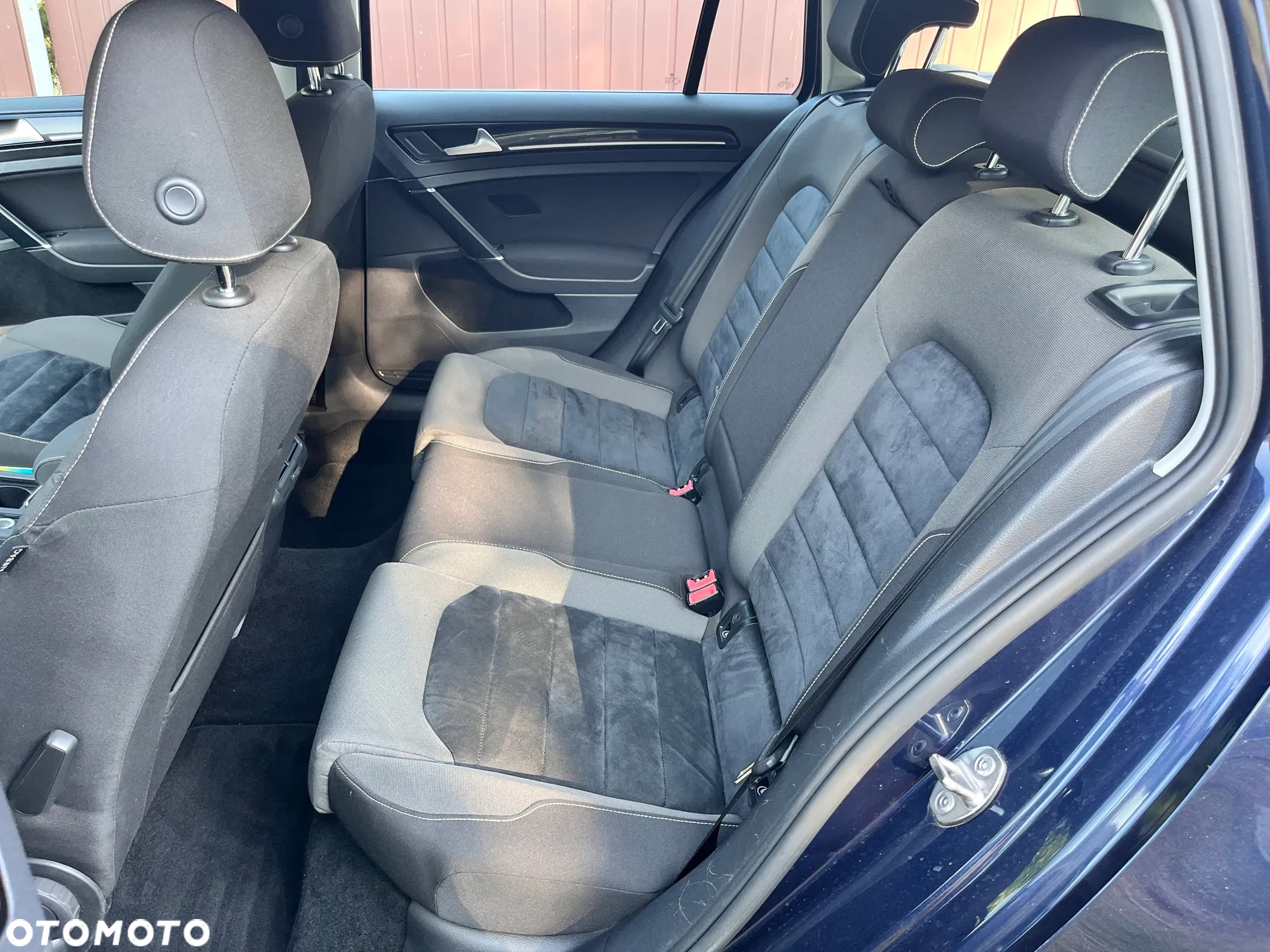 Volkswagen Golf 2.0 TDI BlueMotion Technology DSG Highline - 11