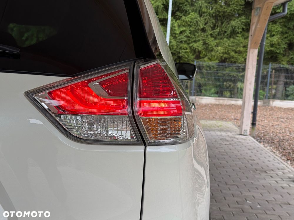 Nissan X-Trail 1.6 DIG-T N-Connecta - 12