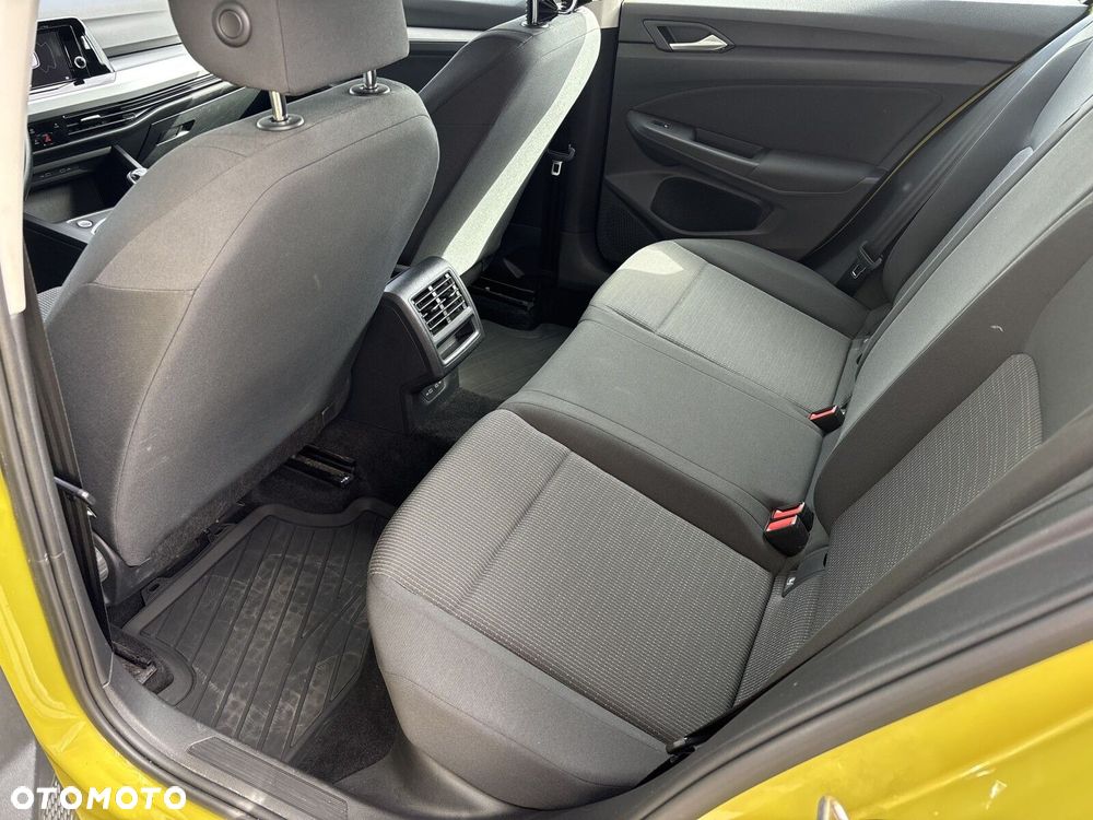 Volkswagen Golf - 20