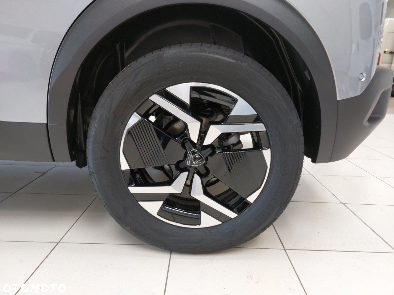 Peugeot 2008 - 12