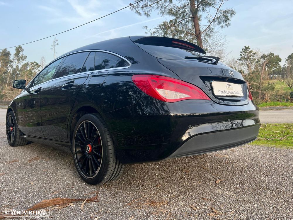 Mercedes-Benz CLA 180 d Shooting Brake AMG Line - 27