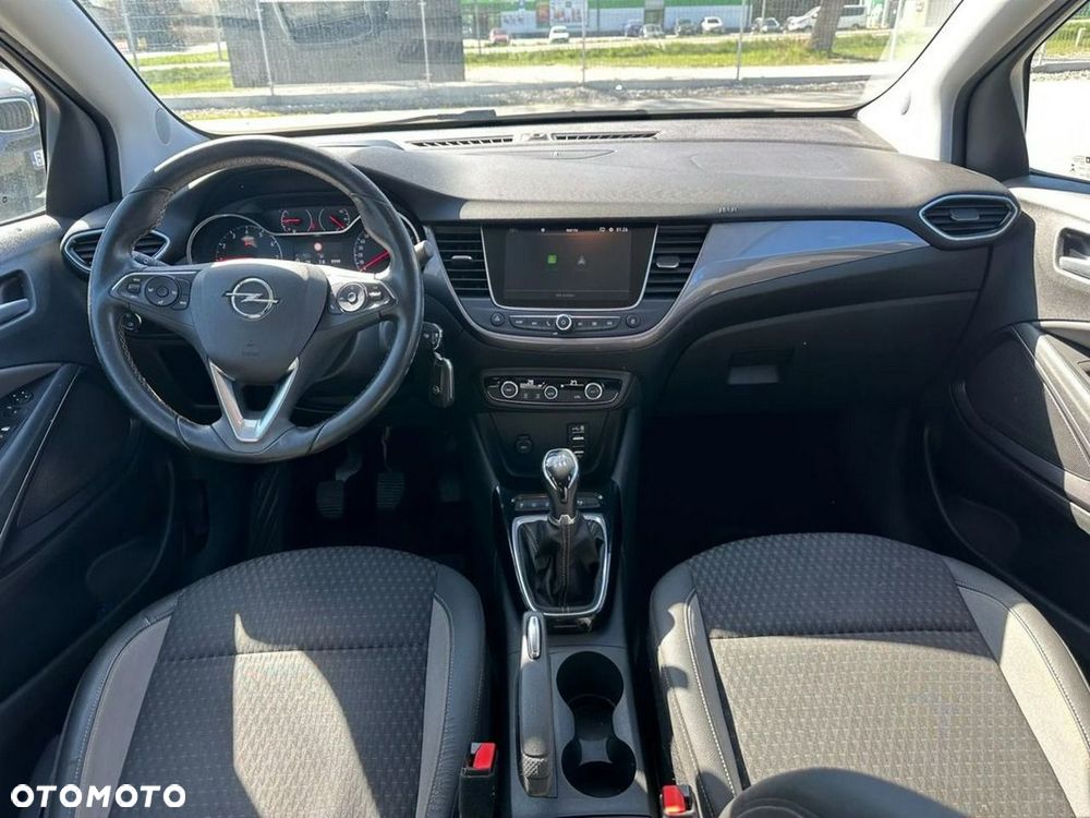 Opel Crossland X - 12