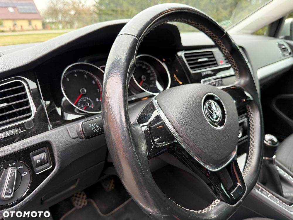 Volkswagen Golf 1.2 TSI BlueMotion Technology Cup - 14