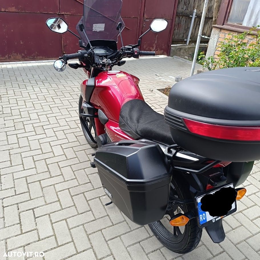 Honda CB 125F - 4