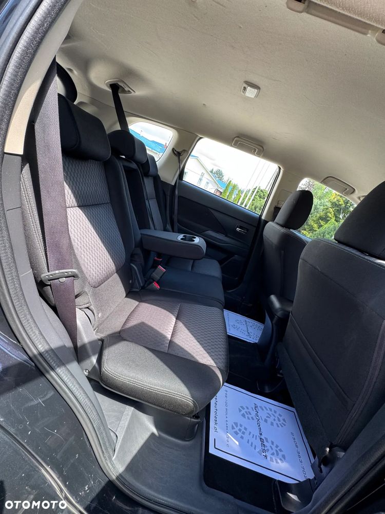 Mitsubishi Outlander ver-2-0-invite-plus-2wd - 27