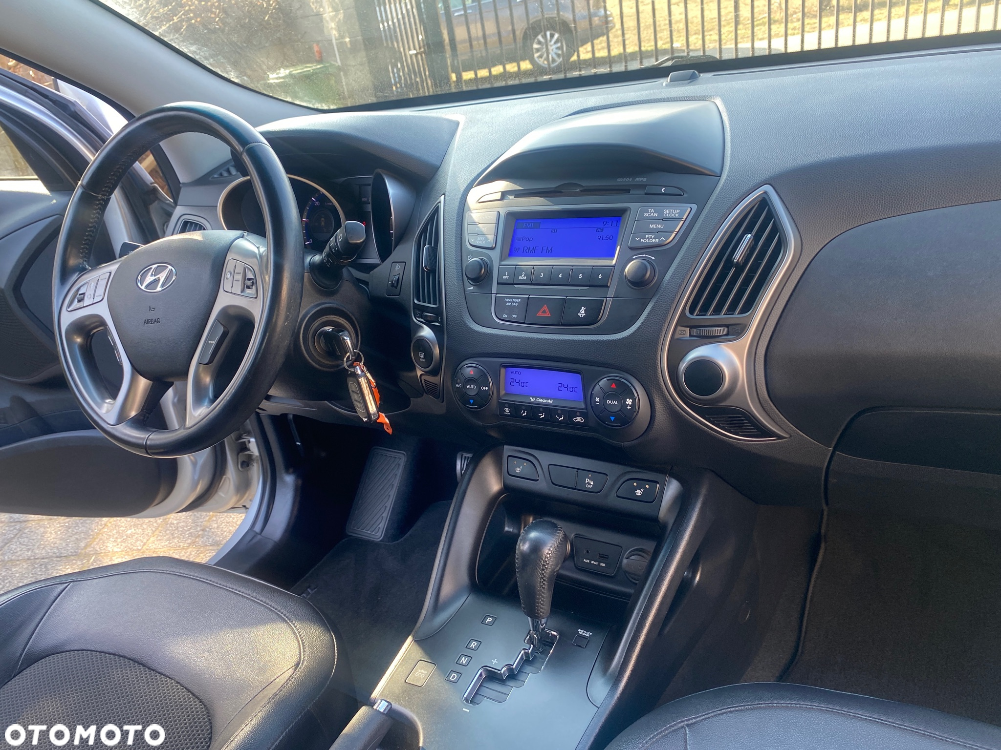 Hyundai ix35 2.0 CRDi 4WD Automatik Fifa World Cup Gold Edition - 27