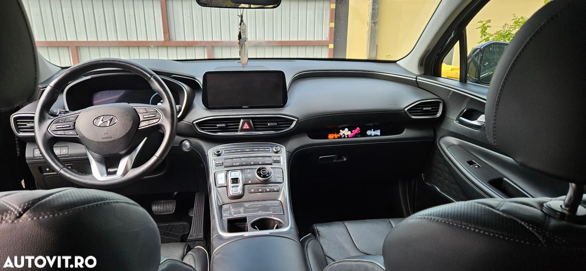Hyundai Santa Fe Plug-in Hybrid 1.6 l 265 CP 4WD 6AT Luxury - 4