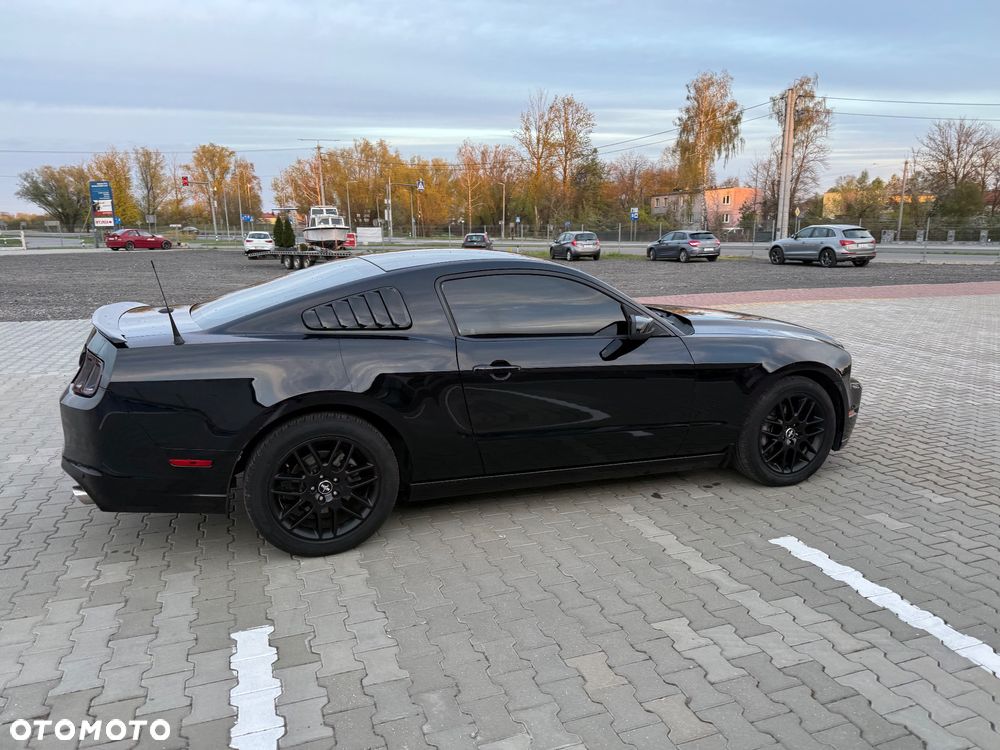 Ford Mustang 3.7 V6 - 13