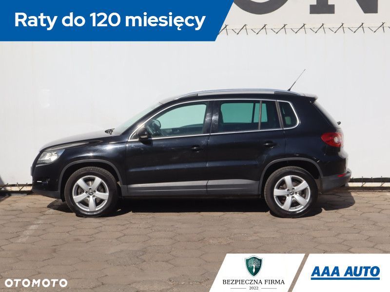Volkswagen Tiguan - 4