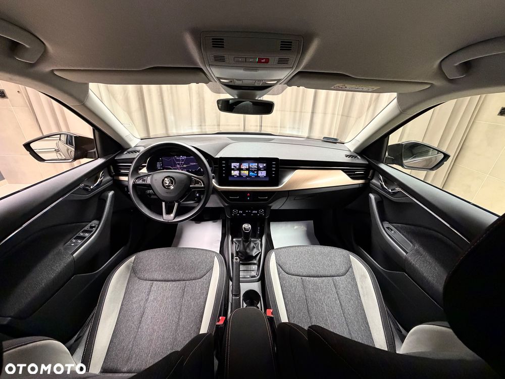 Skoda Kamiq 1.0 TSI Style - 5