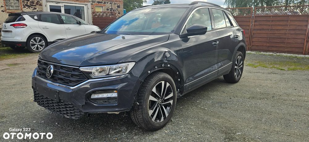 Volkswagen T-Roc - 8