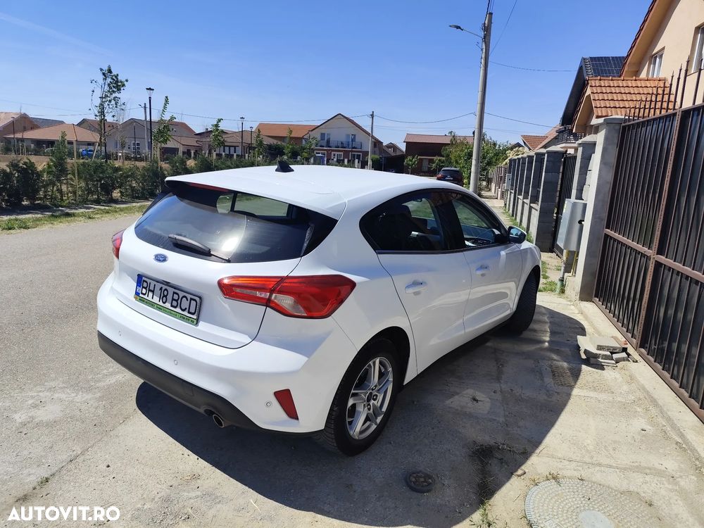 Ford Focus - 7