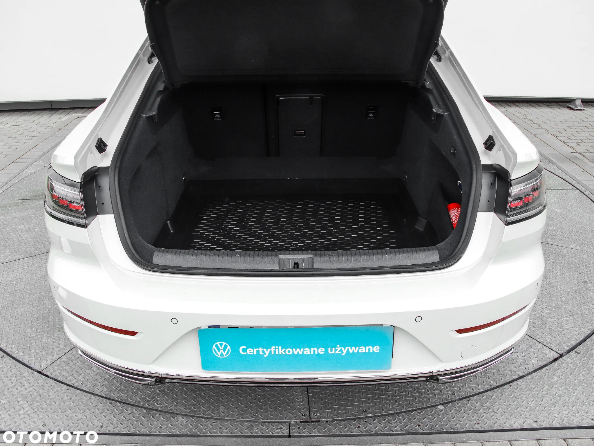 Volkswagen Arteon 2.0 TDI R-Line DSG - 9