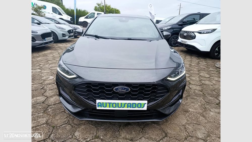 Ford Focus 1.0 EcoBoost MHEV ST-Line - 2