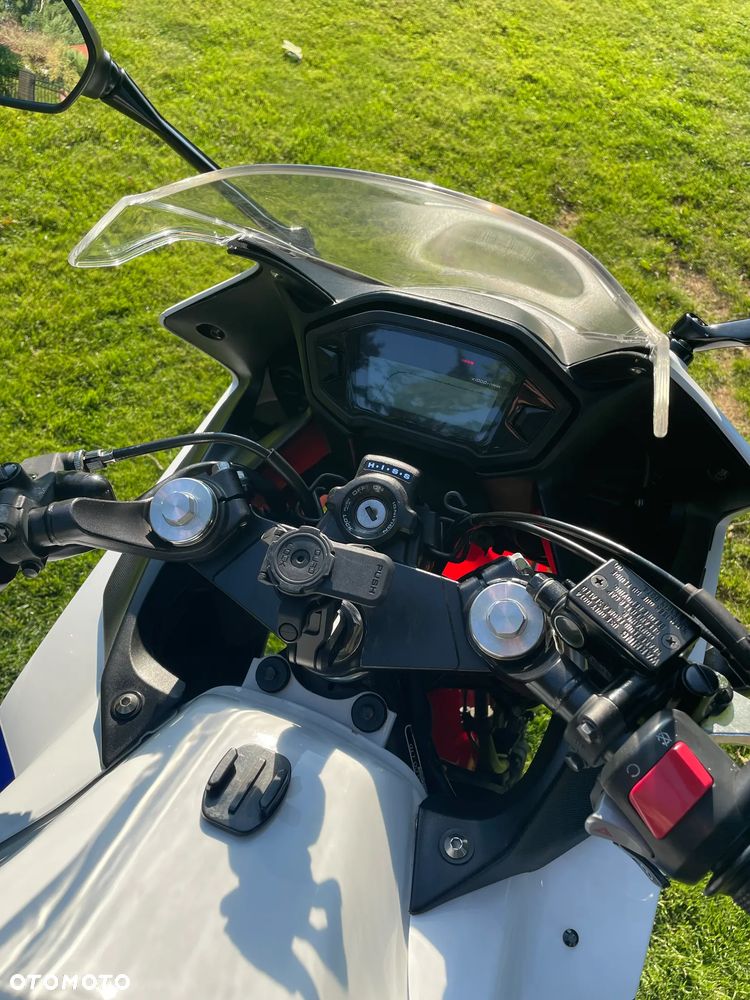 Honda CBR - 8