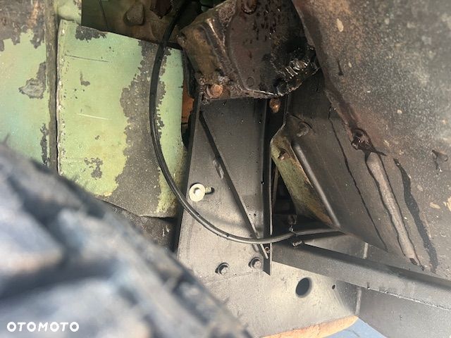 Land Rover Inny - 15