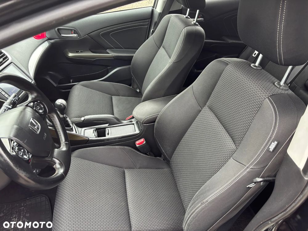 Honda Civic 1.8 Elegance - 10