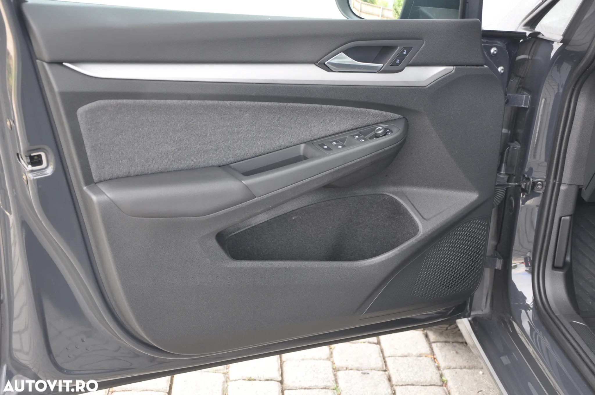 Volkswagen Golf 1.0 TSI Life - 9