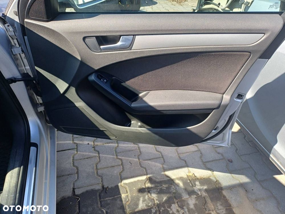 DRZWI KOMPLETNE PRAWY PRZÓD AUDI A4 B8 LX7W - 3
