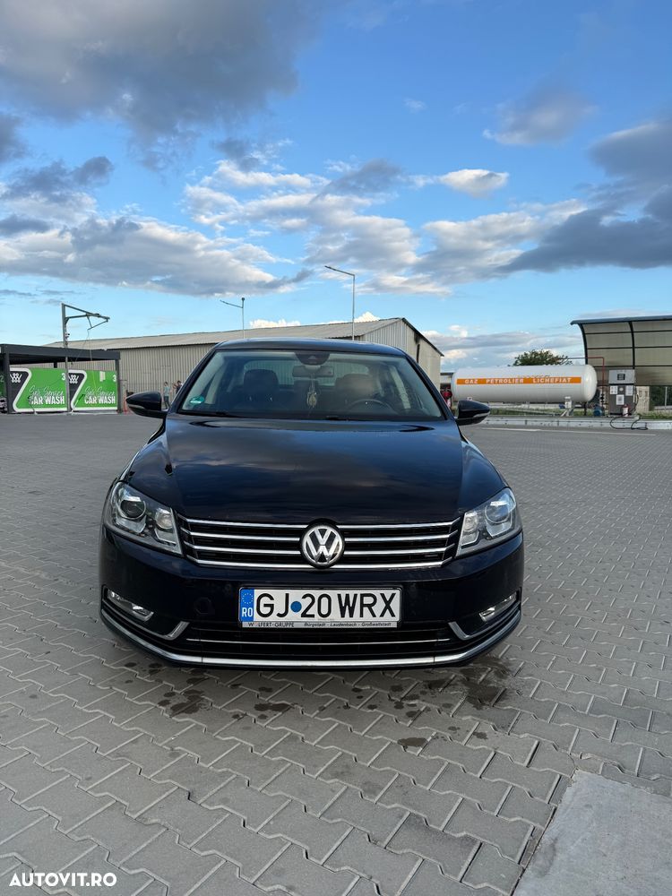 Volkswagen Passat 2.0 Blue TDI SCR Exclusive - 2