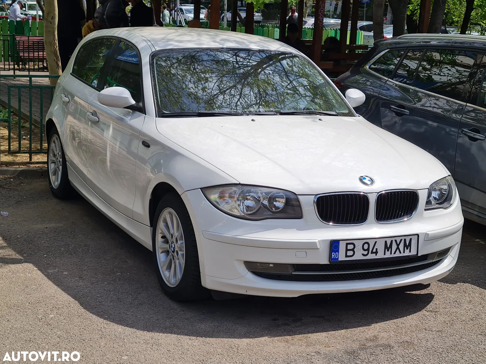 BMW Seria 1 116i - 1