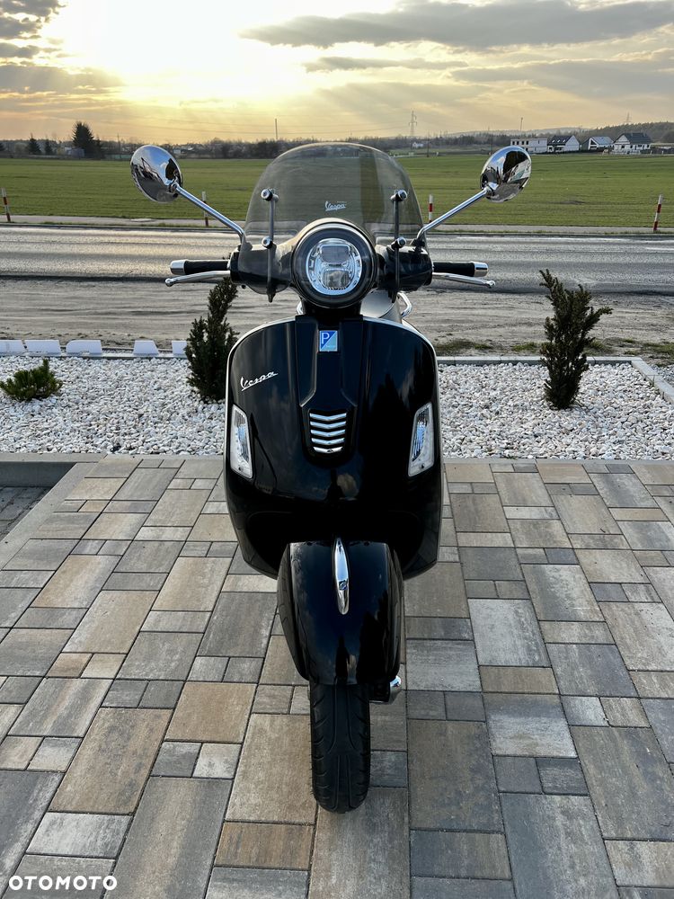 Vespa GTS - 2