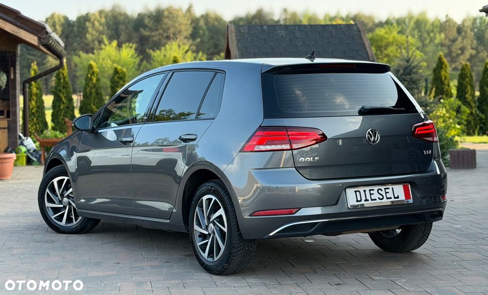 Volkswagen Golf 1.6 TDI DSG Sound - 4