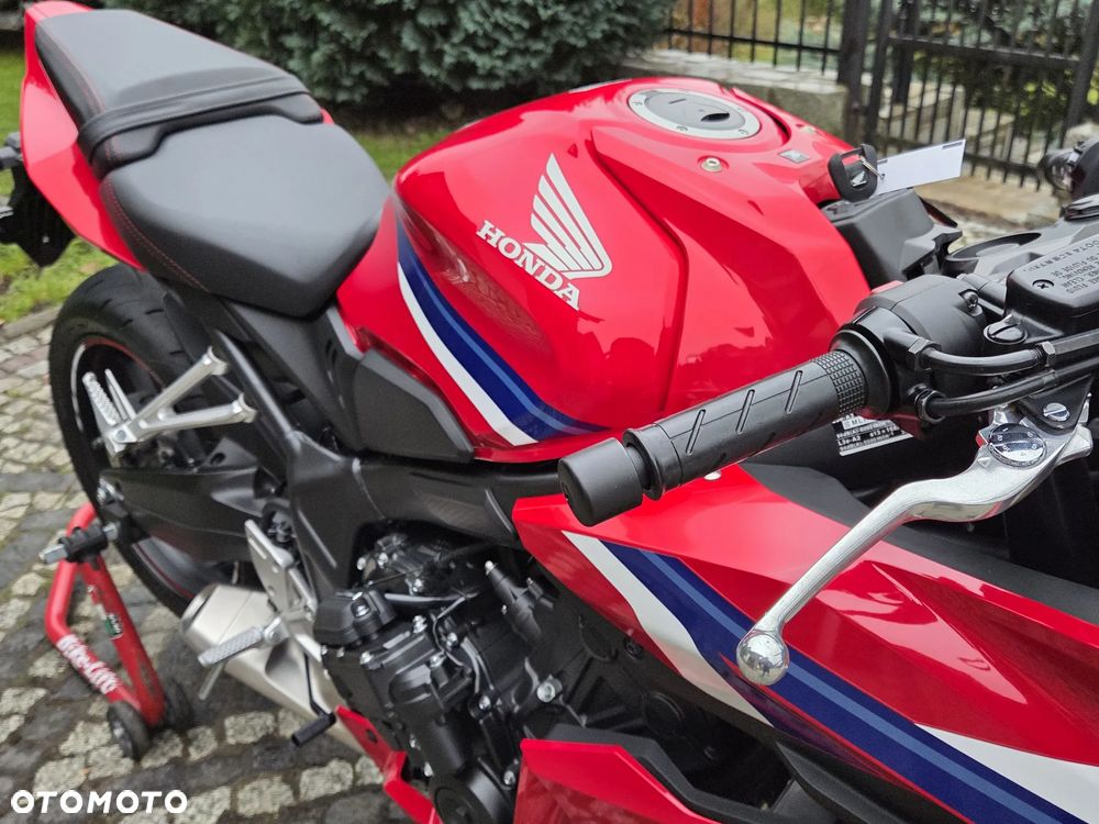 Honda CBR - 30